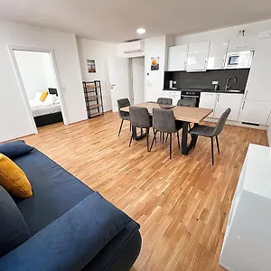 Gg13 Vienna, Air-conditioned, Next To Metro, Close To Sights Vídeň