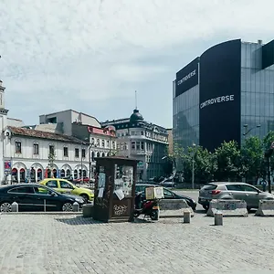 https://skyview-old-town-apartment.bucharesthotelsnow.com